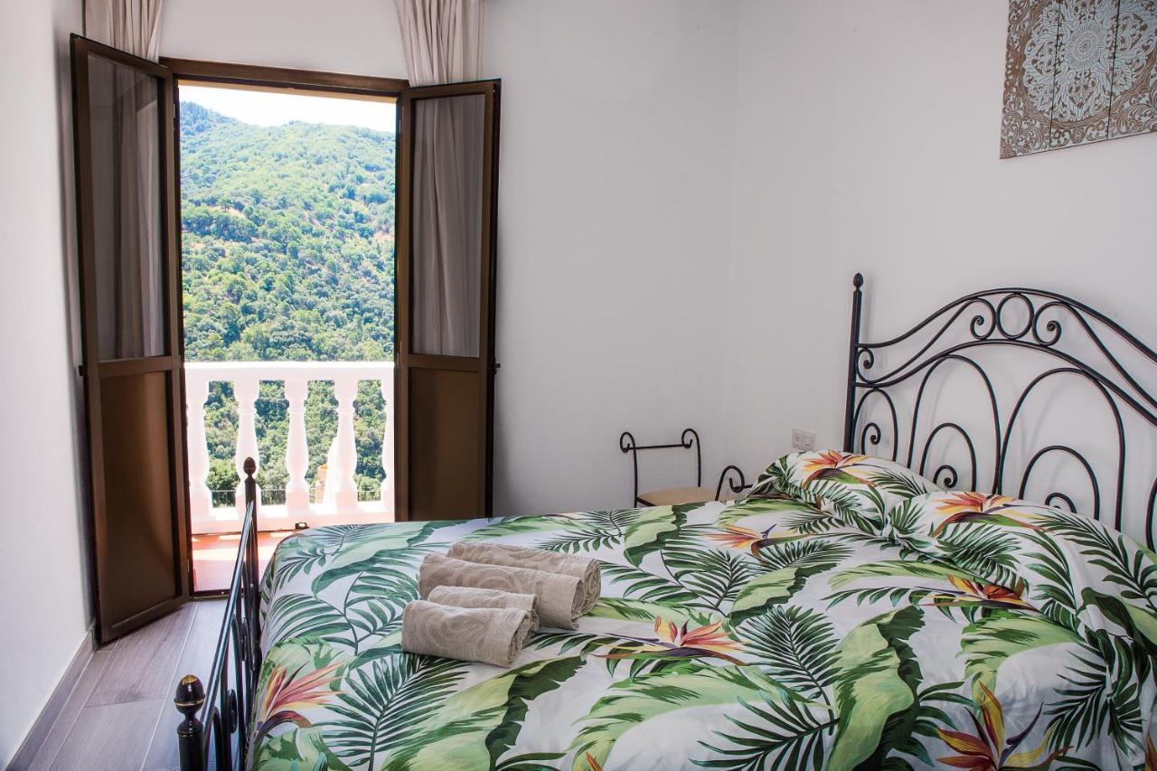 La Marikilla Apartment Jubrique Екстериор снимка